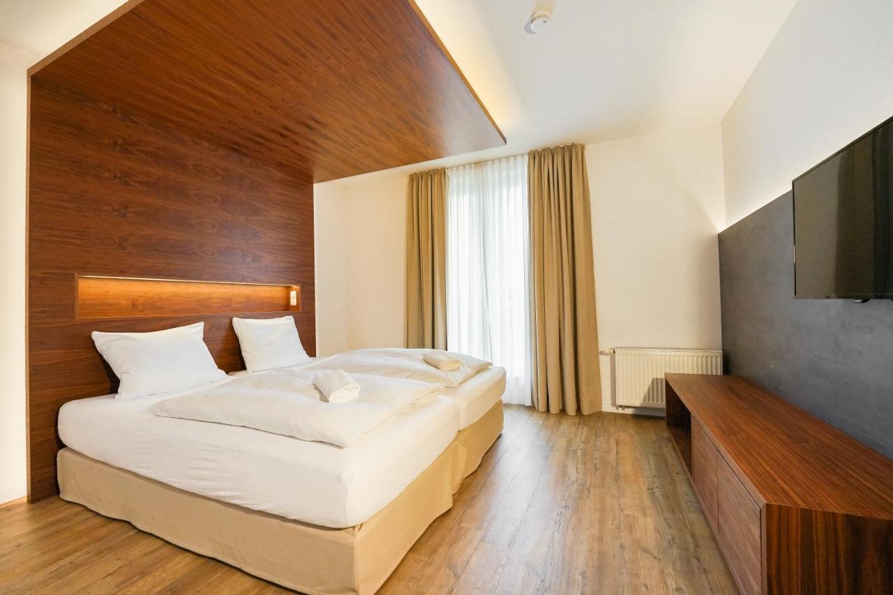 Hotel Kannenkeller Lauingen ภายนอก รูปภาพ